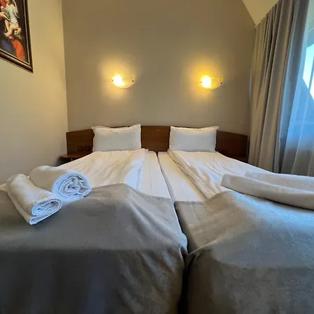In Bb - Moura Double N5167 Къща за гости *